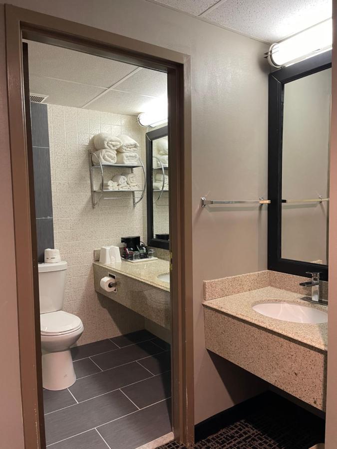 Wingate By Wyndham Lac George Extérieur photo